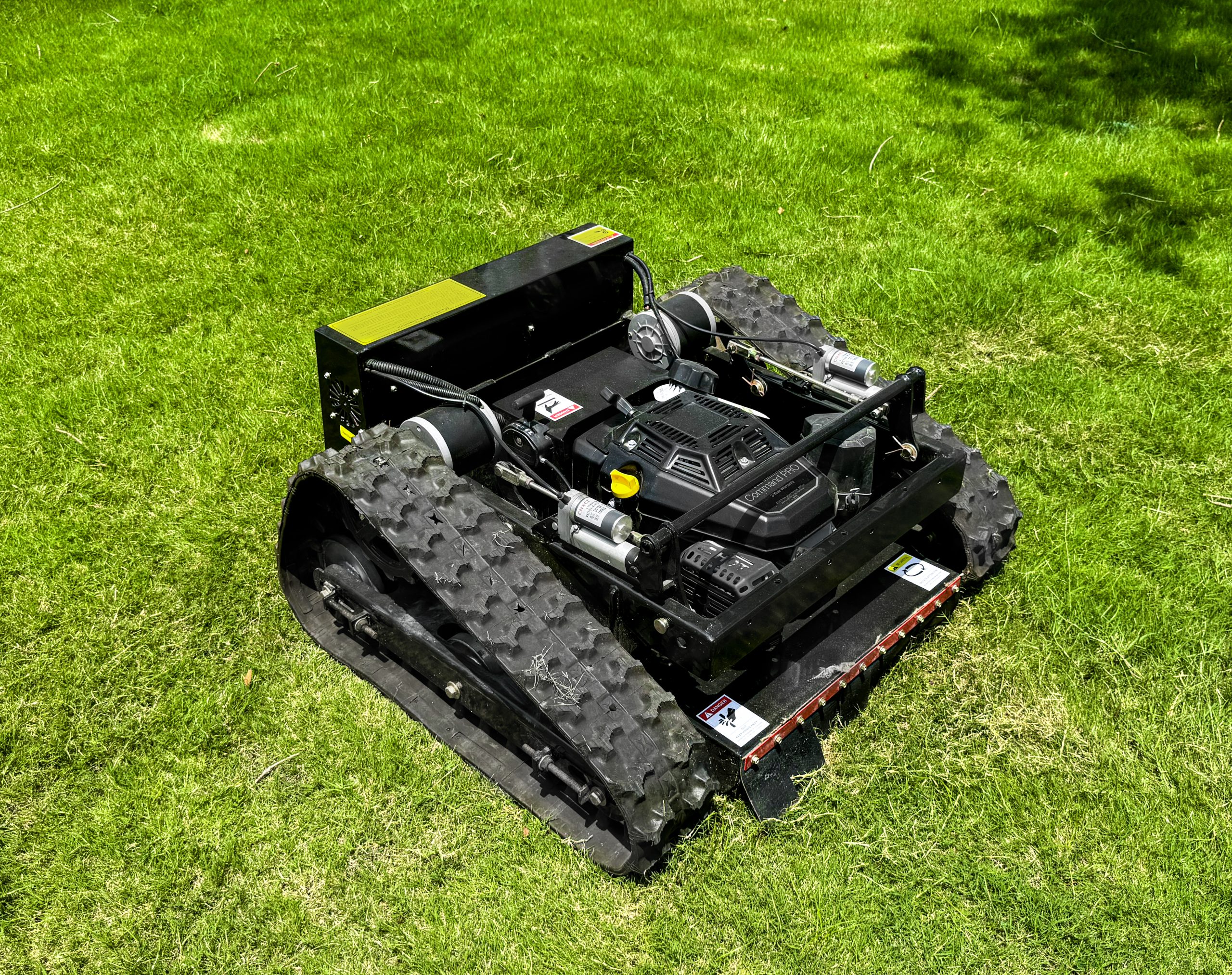 FY-550D tracked lawn mower