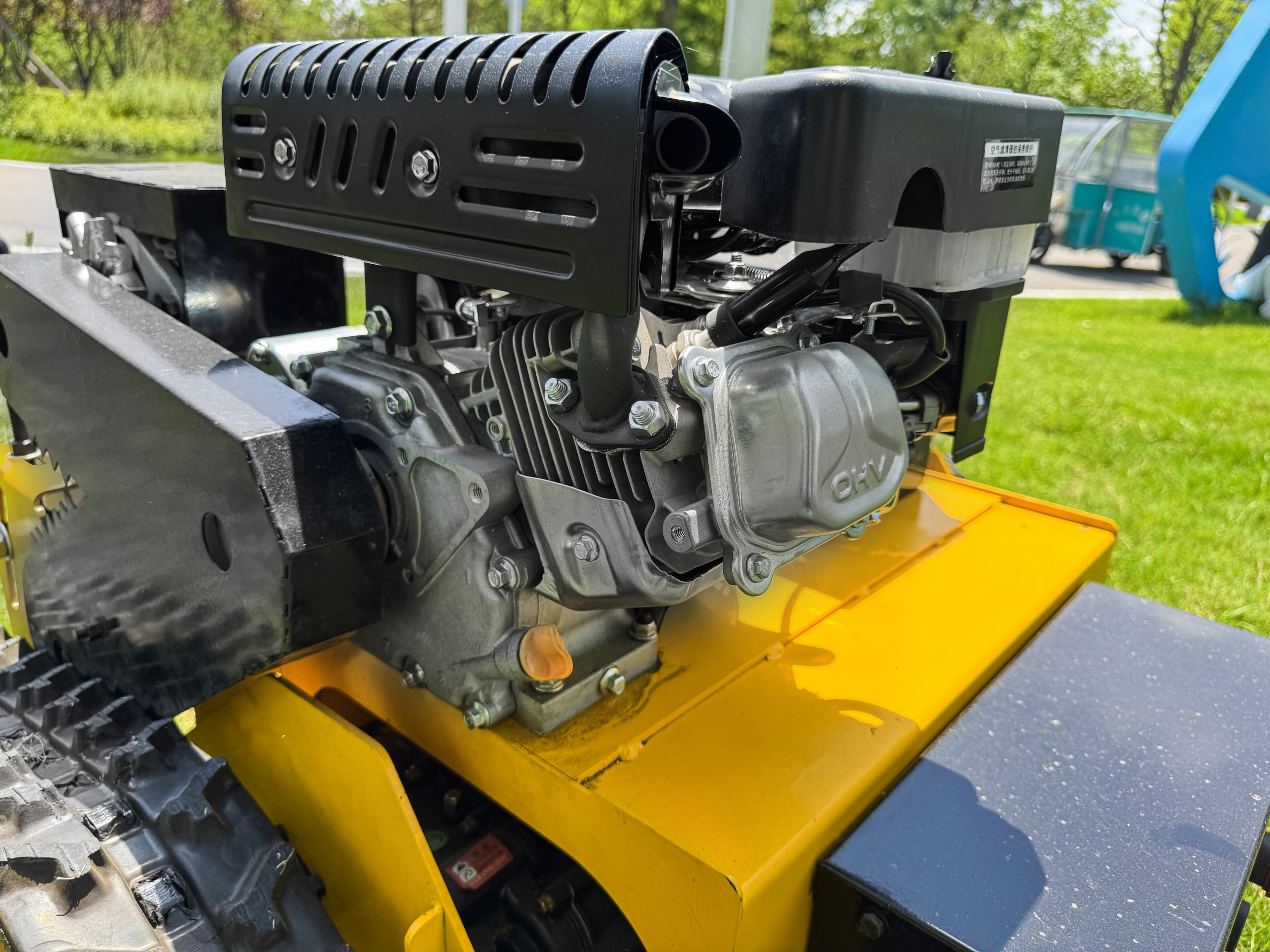 FY-50 Chain-Type Lawn Mower view 9