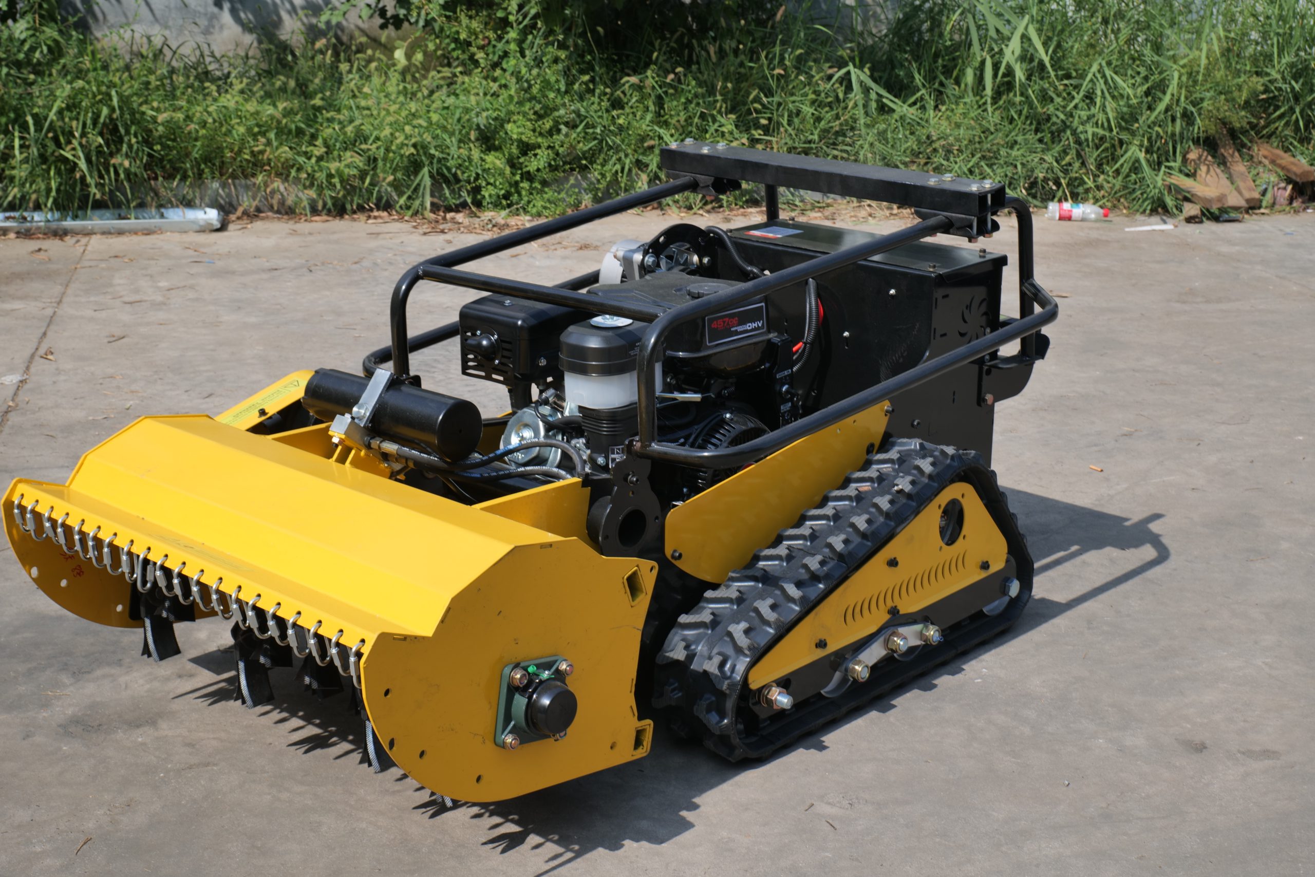 FY-80 Chain-Type Lawn Mower view 3