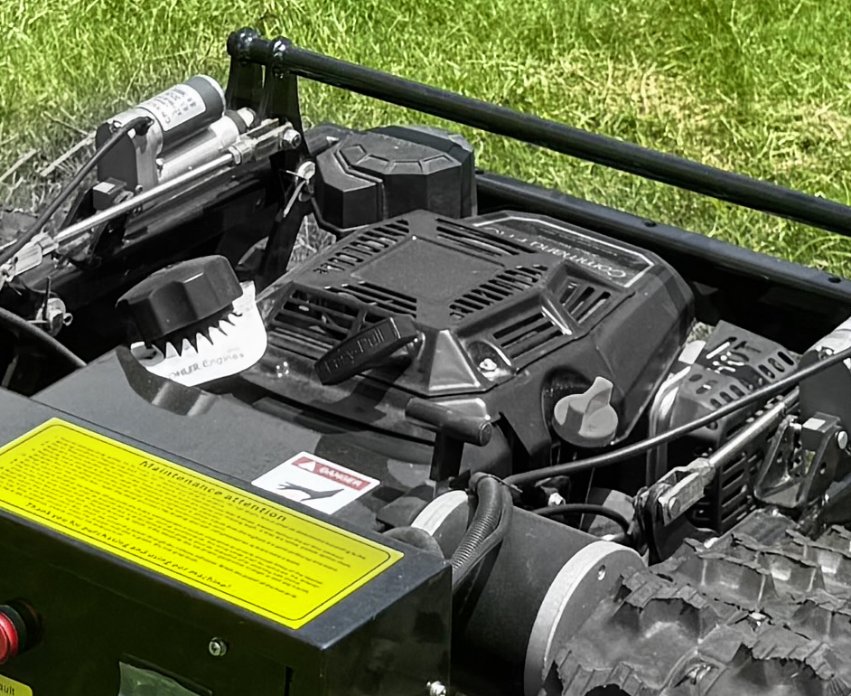 FY-550D Tracked Lawn Mower view 6